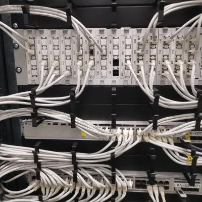 priključen bakreni panel r&m